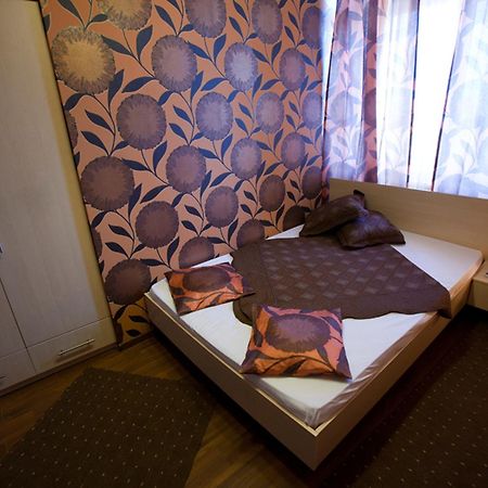 Hotel La Gil Bucarest Chambre photo