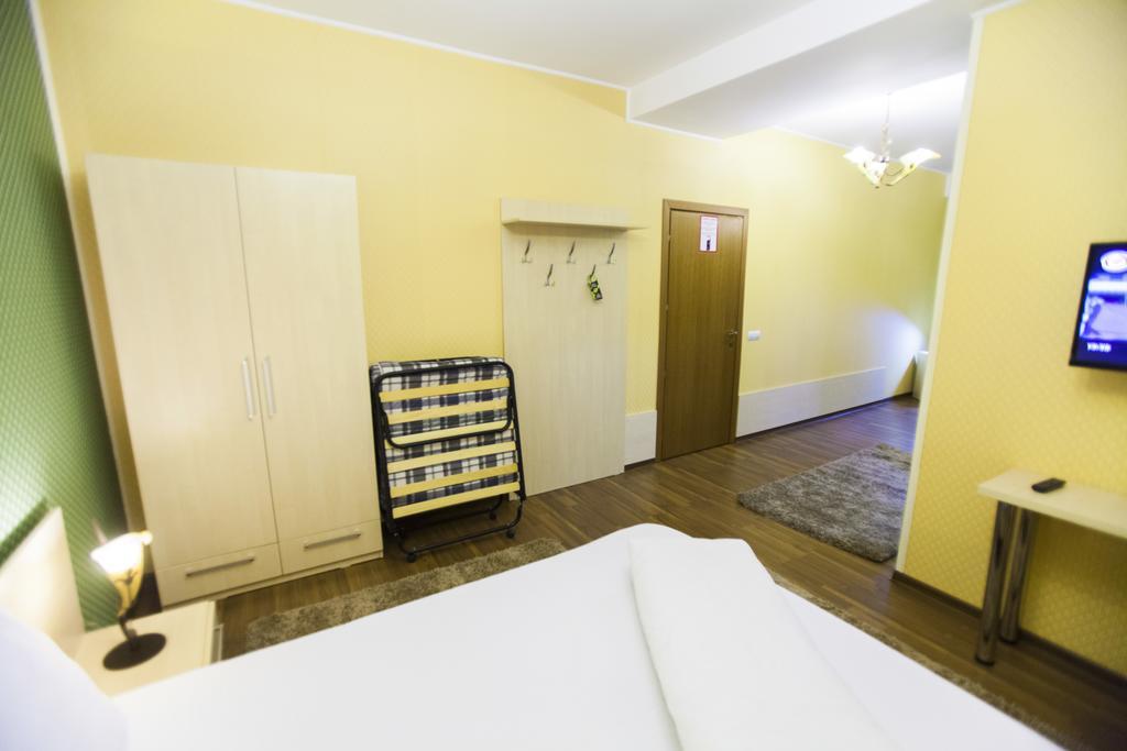 Hotel La Gil Bucarest Chambre photo