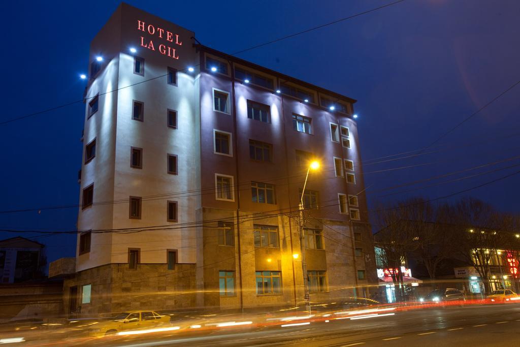 Hotel La Gil Bucarest Extérieur photo