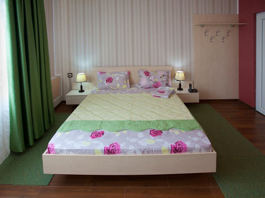 Hotel La Gil Bucarest Chambre photo