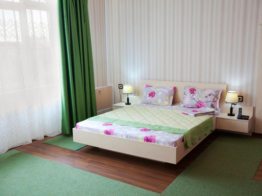Hotel La Gil Bucarest Extérieur photo